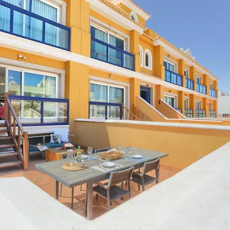 Casa Bita El Playa With Swimming Pool Apartamento *