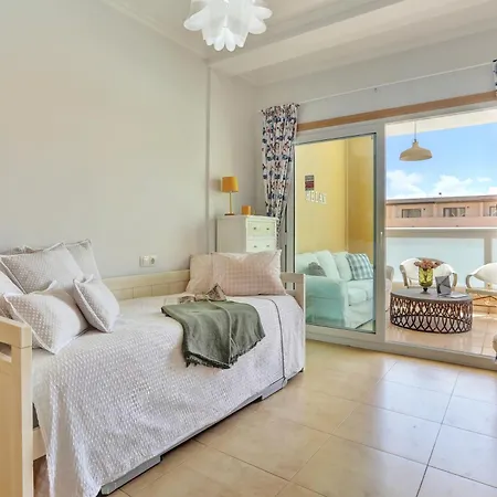 Casa Bita El Playa With Swimming Pool Apartamento *